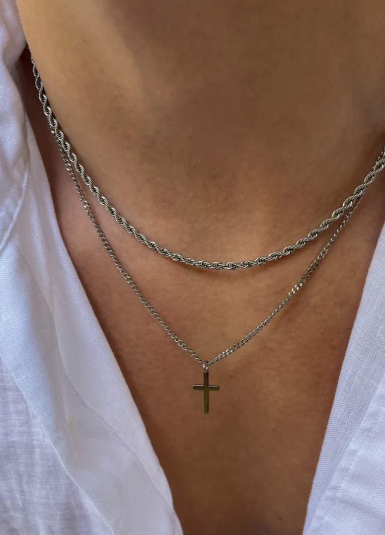 CADENA CON CRUZ